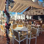 Sea View Modern Апартаменти Адехе